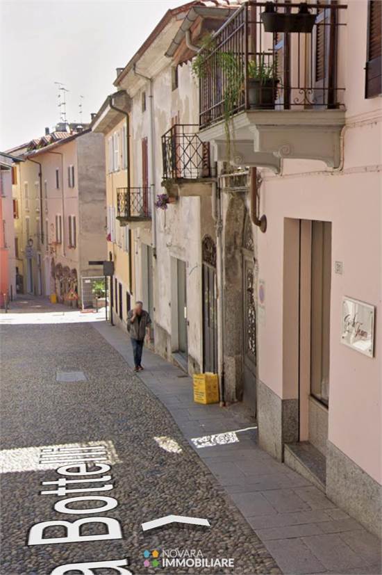 Accesso da strada