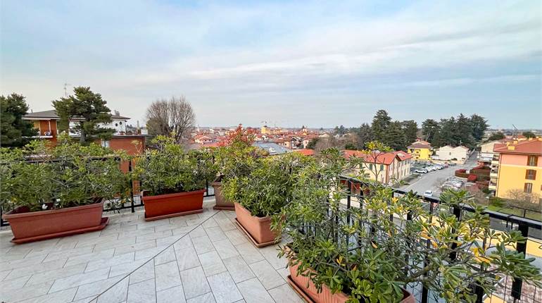 ATTICO CON TERRAZZA PANORAMICA
