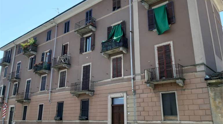 Ampio trilocale da ristrutturare a San Rocco