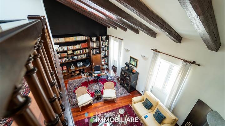 ATTICO IN CENTRO STORICO