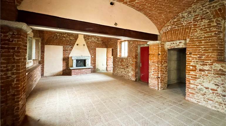 FARMHOUSE PORTION CALTIGNAGA