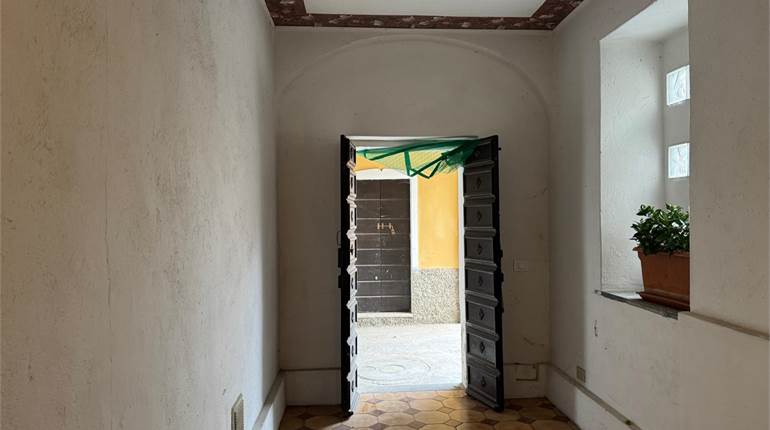 BILOCALE - VESPOLATE