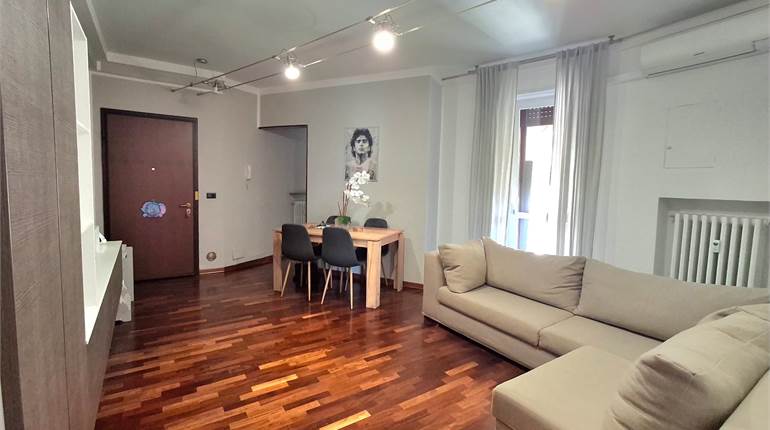 Luminoso trilocale con vista aperta e posto auto – Zona San Paolo