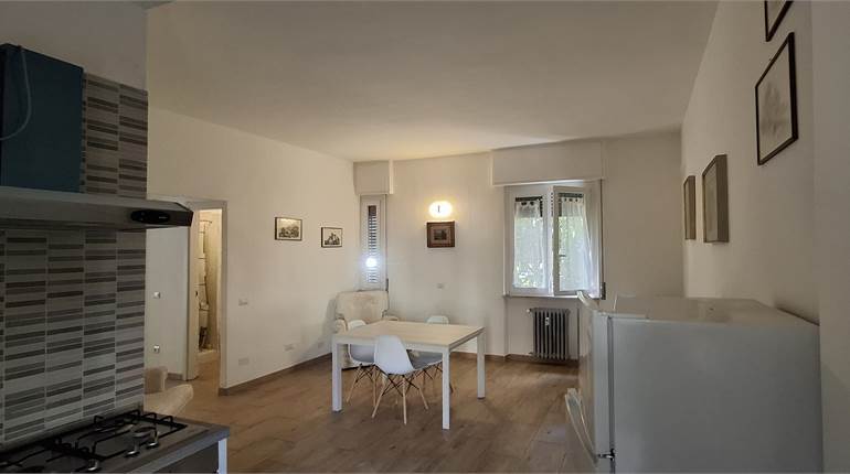 BILOCALE ARREDATO IN CENTRO A NOVARA