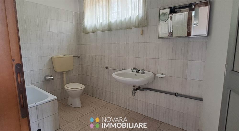 BAGNO LAVANDERIA