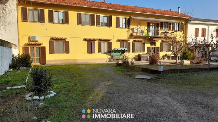Villa for sale in Vespolate